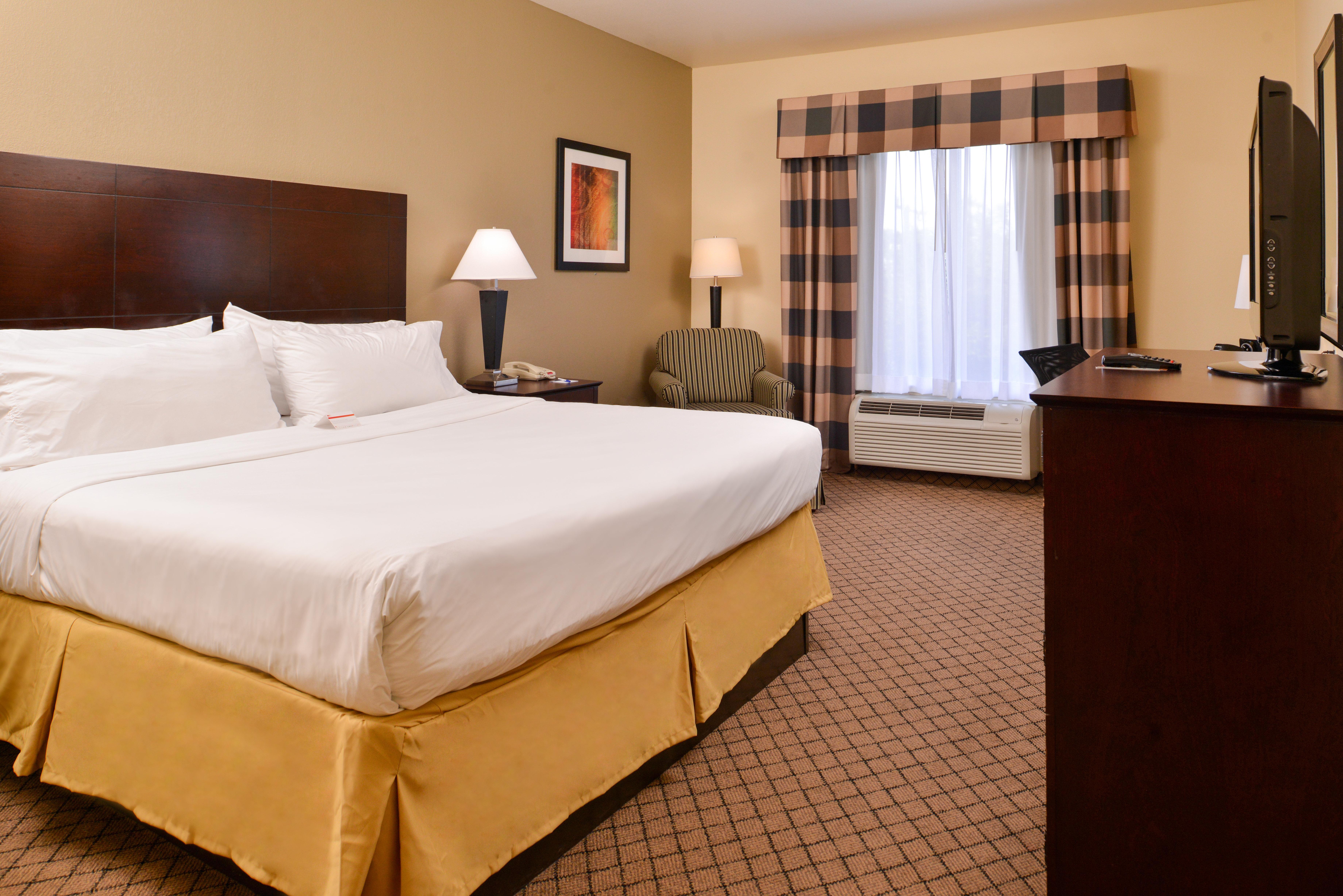 Express Hotel&suites Nw-medical Area, An Ihg 3*